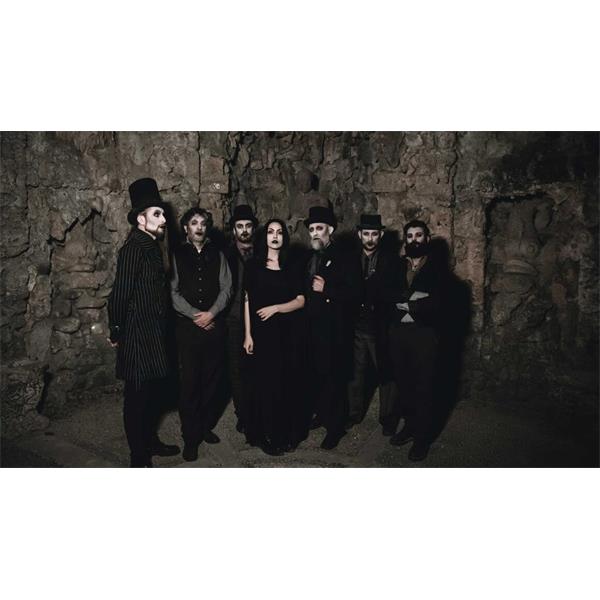 product-thumb-nail img-fluid